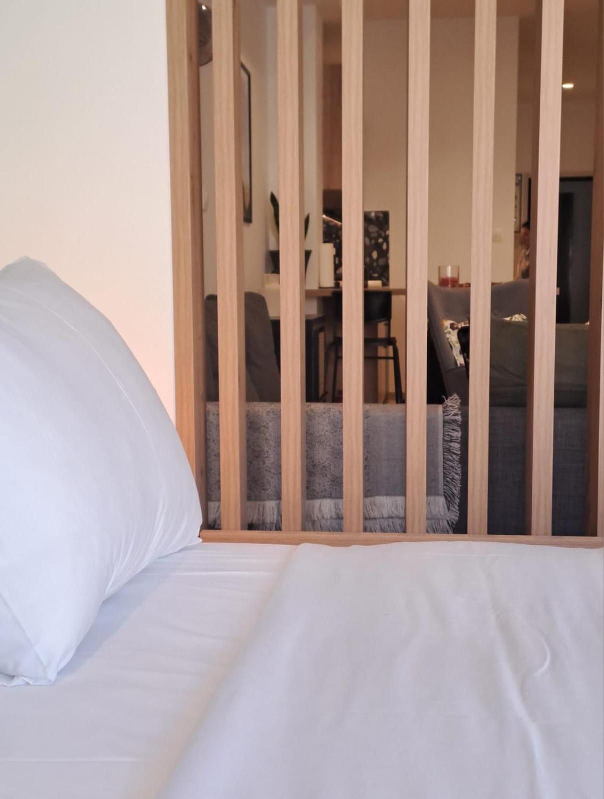 Sun Marco Apartments In Athens Room photo